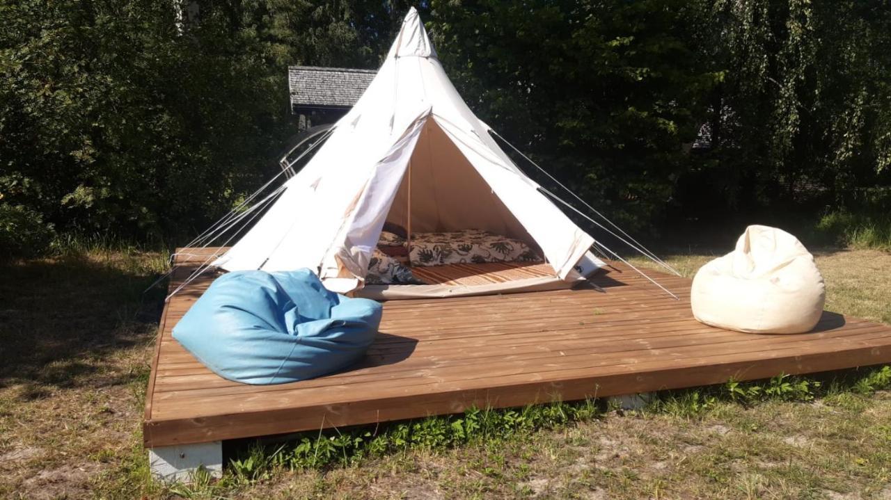 Glamping Fluffy Horns - Glempings Pukainie Ragi Hotel Plieņciems Exterior foto